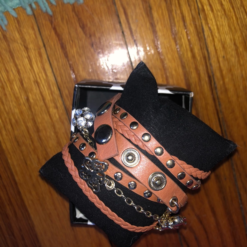 Wrap watch - Picture 3 of 3